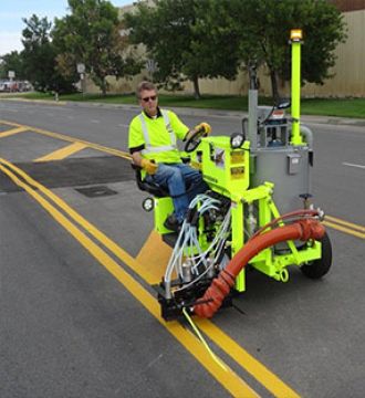 Виробництво машин для нанесення дорожньої розмітки